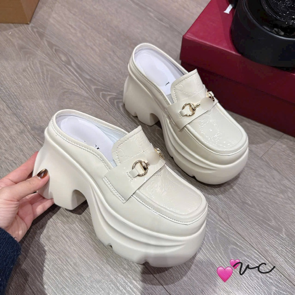 Sục xích bóng Qccc