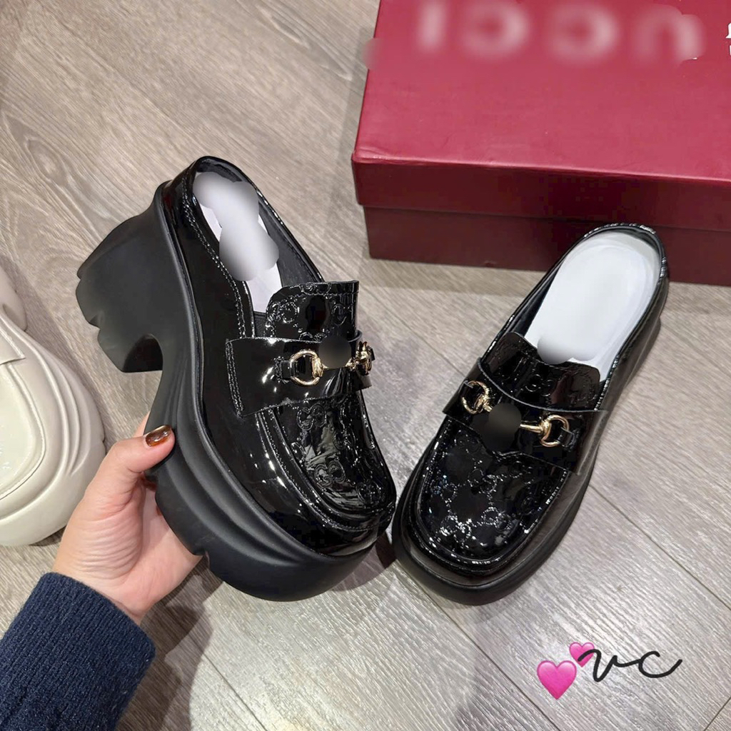 Sục xích bóng Qccc