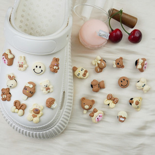 Sticker, Charm 3D chủ đề Gấu nâu 22 bán lẻ DIY nhựa cứng gắn Dép Sục, Cá Sấu JB-249 Mita