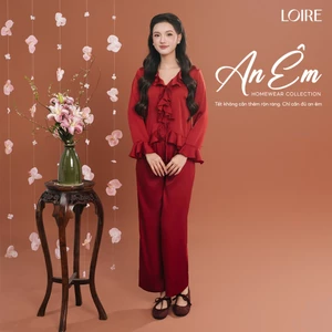 Bộ Mặc Nhà Hải Đường Loire FDMN250331 Lụa Pháp Cao Cấp Set Dài Tay Phối Bèo Nhún Thắt Nơ