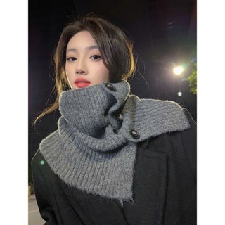 Khăn Qoàng Cổ Chất Len Cài Nút Phong Cách Hàn Quốc Nữ Thu Đông Ấp Áp