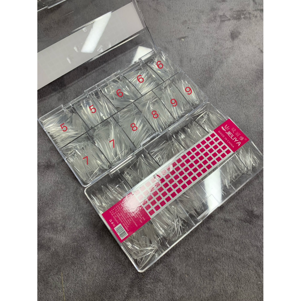 1 hộp móng úpJIELIVYA lẽ size từ 5-9 , 500 móng Linh Bùi