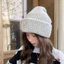 Mũ len dệt kim nữ thêu chữ L bản lớn che kín tai giữ ấm mùa đông dành cho ce chúng mình 🥰🥰