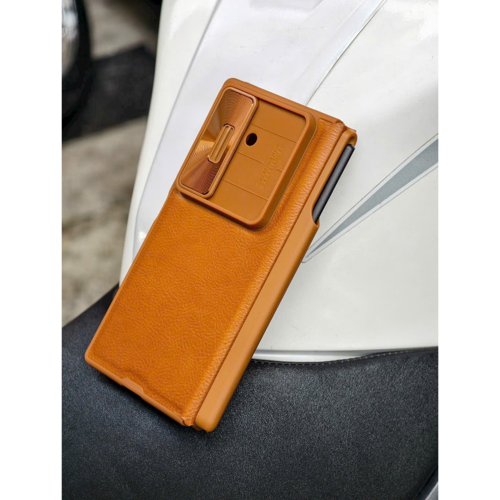 Bao da có khay đựng bút S Pen Nillkin cho SAMSUNG Z Fold 4 Z Fold 5 Z Fold 6 Z Fold 7