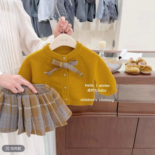 Set áo len cardigan + chân váy kẻ xếp ly phong cách hàn quốc cho bé gái