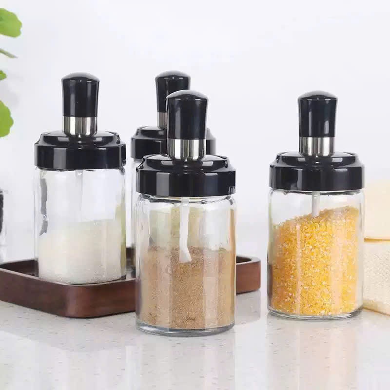 Hũ Lọ Thủy Tinh Đựng Gia Vị Kèm Thìa – Cao 14cm, Tiện Dụng Khi Nấu Ăn