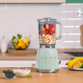 Máy xay sinh tố SMEG BLF03 công suất mạnh mẽ 800W, 3 chức năng xay tự động, phong cách 50's Retro GermanySnT HCM