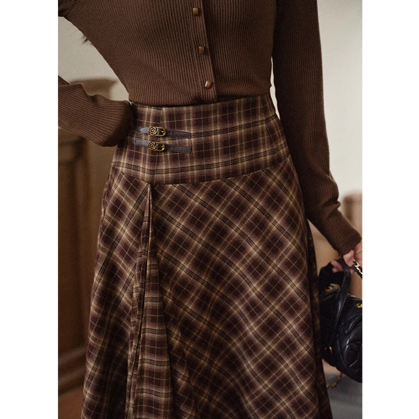 [BIGSIZE03] Chân váy dài caro nâu bigsize bất đối xứng phối khoá cài vintage thanh lịch KHAO Boutique