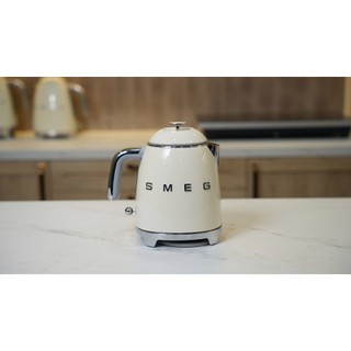 Bình Đun Siêu Tốc Mini SMEG KLF05  Dung Tích 800ML,Phong Cách Vintage Cao Cấp làm nổi bật căn bếp của bạn GermanySnT HCM
