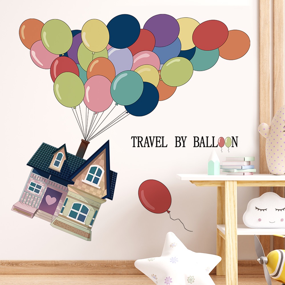 Decal Dán Tường Ngôi Nhà Bóng Bay Hoạt Hình Up Có Keo Sẵn 90x85.5cm - Trang Trí Phòng Ngủ Cho Bé