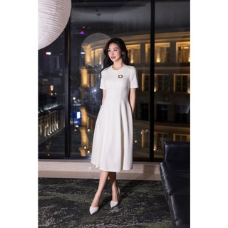 SWANLAKE | Váy Đầm Midi Nữ Phom A Vải Thun Dày Cổ Tròn Tay Ngắn Có Túi Công Sở Đi Tiệc D13379