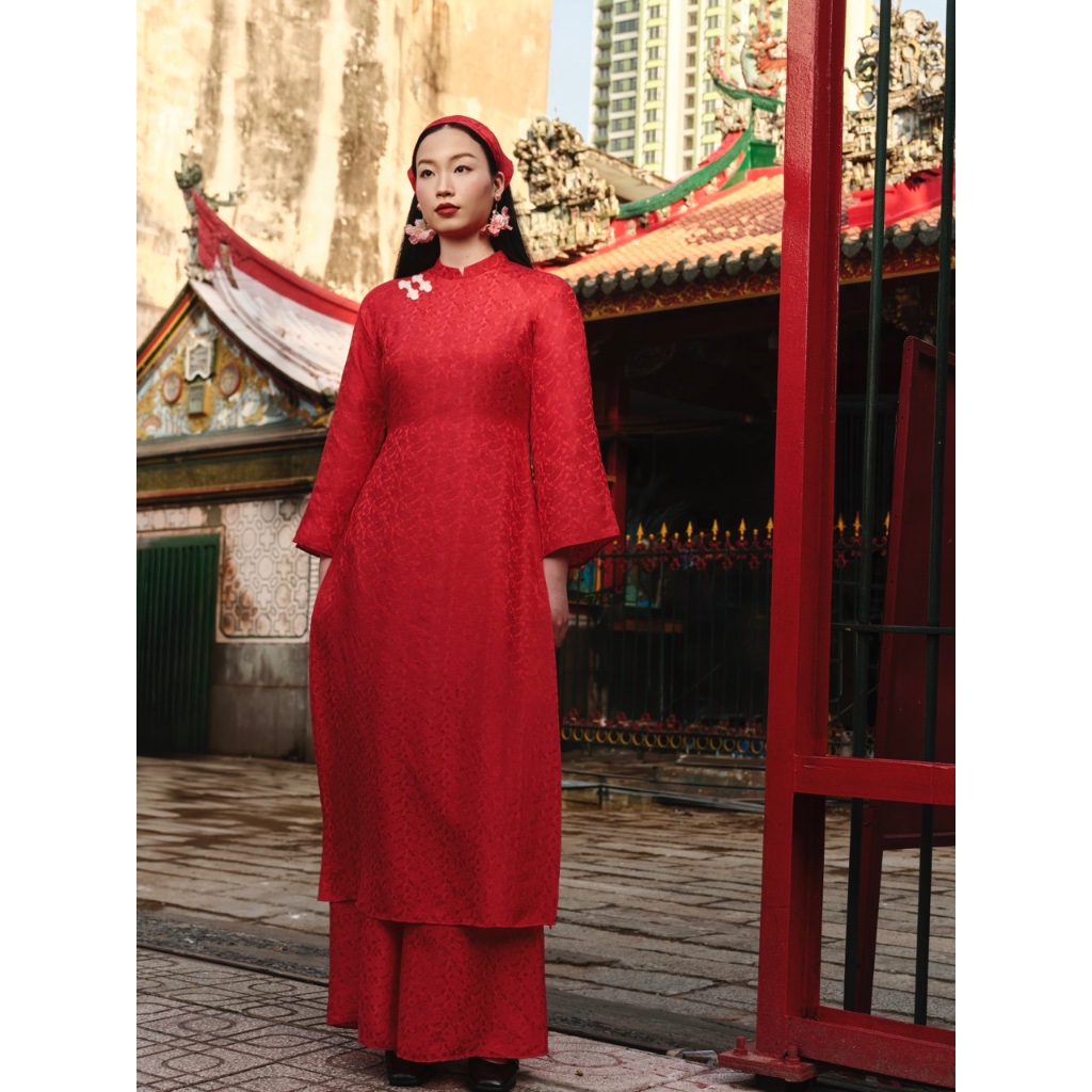 TheBlueTshirt - Áo dài truyền thống lụa tơ tằm Viễn Đông Phương Nam (không kèm quần)