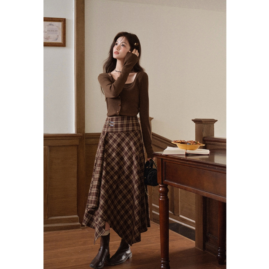 [KH06] Chân váy dài caro nâu dáng bất đối xứng phối khoá cài vintage thanh lịch | KHAO Boutique