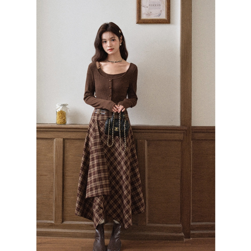 [KH06] Chân váy dài caro nâu dáng bất đối xứng phối khoá cài vintage thanh lịch | KHAO Boutique
