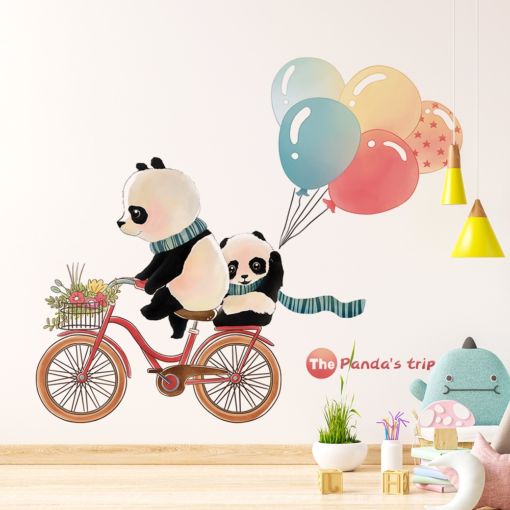 Decal Dán Tường Gấu Trúc Đạp Xe Bóng Bay Có Keo Sẵn 96x82cm - Trang Trí Phòng Bé Dễ Thương