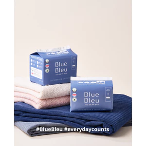 BĂNG VỆ SINH HỮU CƠ BLUE BLEU TINH DẦU CÂY BÁCH (BAN ĐÊM 43CM)