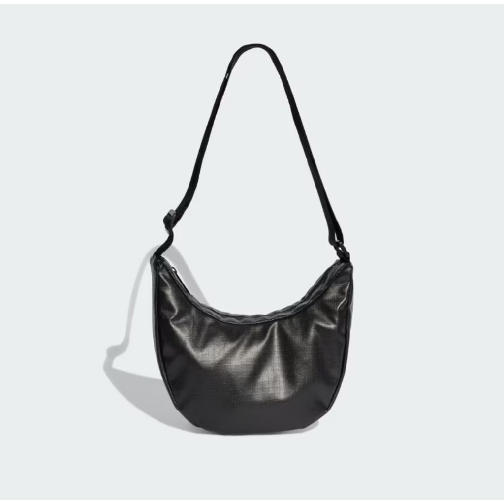 Túi đeo chéo màu đen xuất xịn size 15x25cm t3439