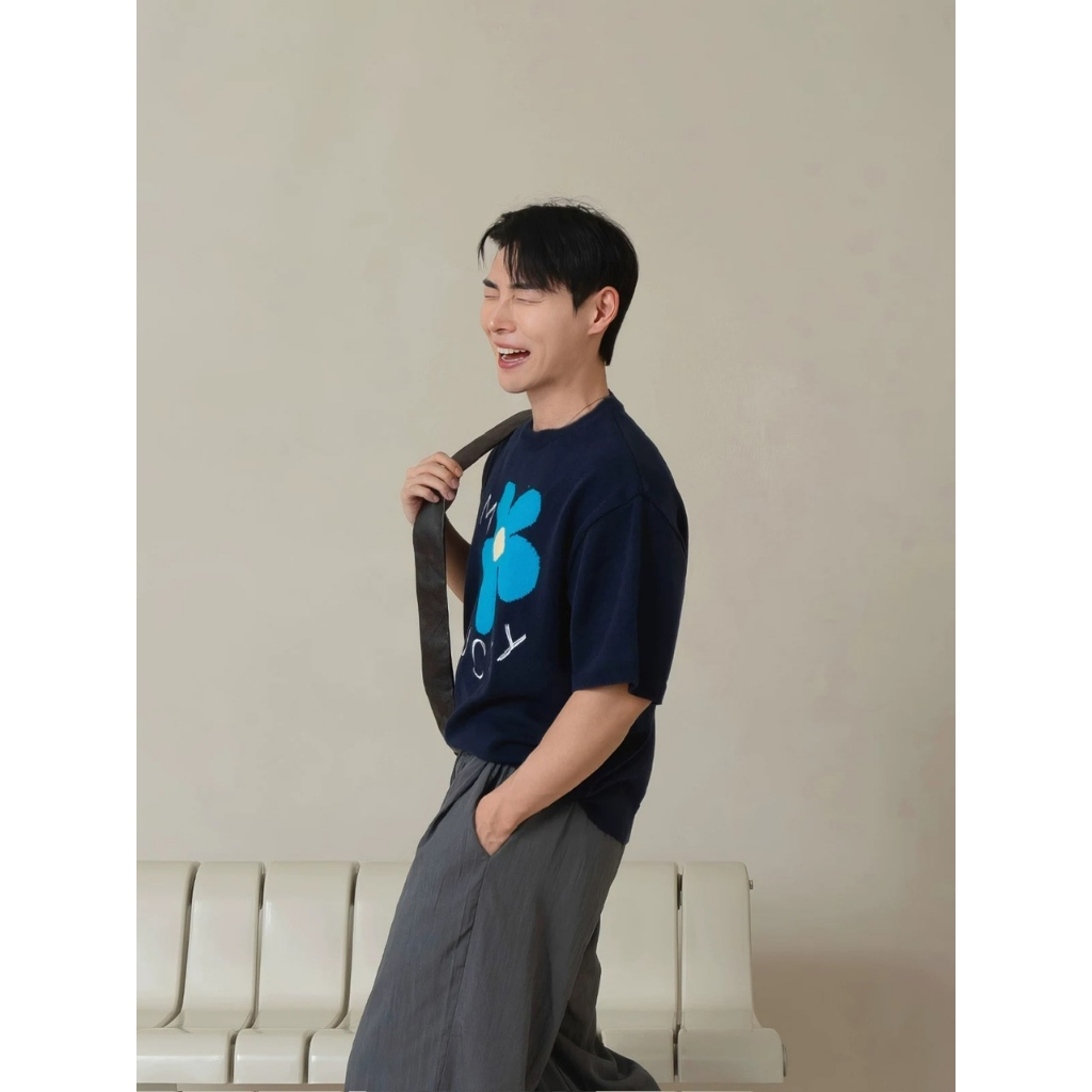 Áo thn Stee Cổ tròn I'M LUCKY FLOWER Localbrand ICVCVNI Unisex