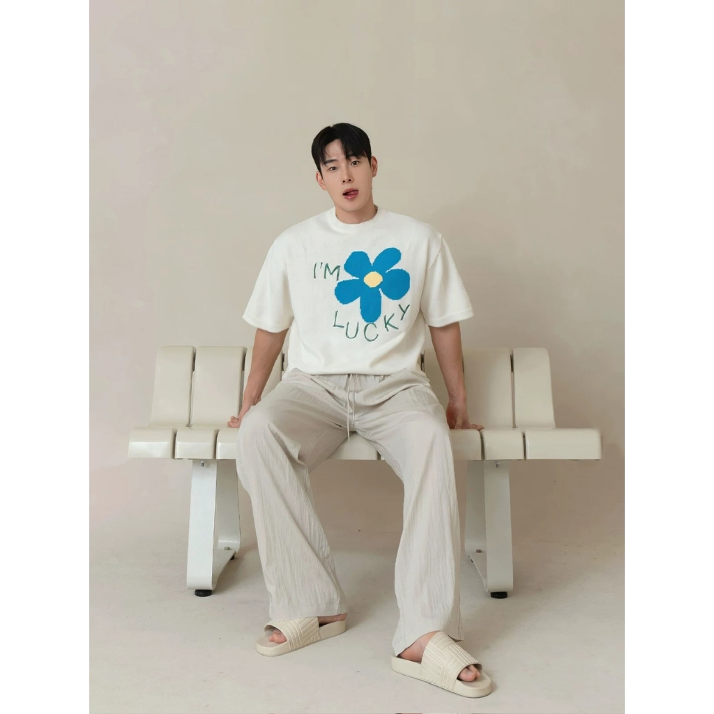 Áo thn Stee Cổ tròn I'M LUCKY FLOWER Localbrand ICVCVNI Unisex