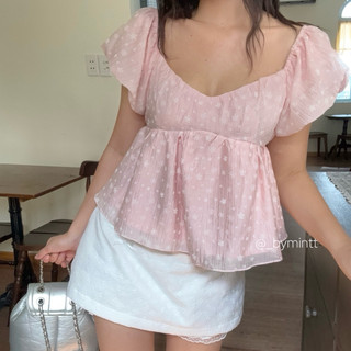 Flower Top | Áo trễ vai tay bồng hoa nhí phong cách năng động, trendy | Bymintt