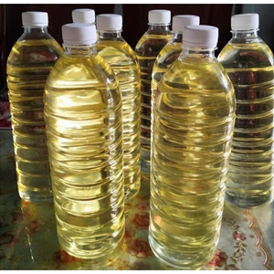 1 lít Dầu dừa ép lạnh đã tách mùi nguyên chất Bến Tre dùng để nấu ăn, làm đẹp rất tốt cho sức khỏe