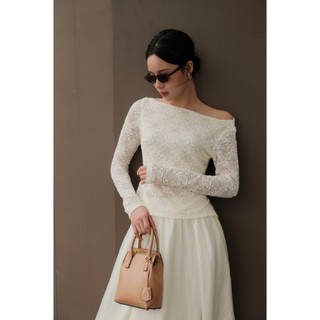 [Võ Hà Linh x MIO LADY] Áo ren lông thỏ nữ mặc lệch vai, co dãn, phong cách, thanh lịch Miolady AO021