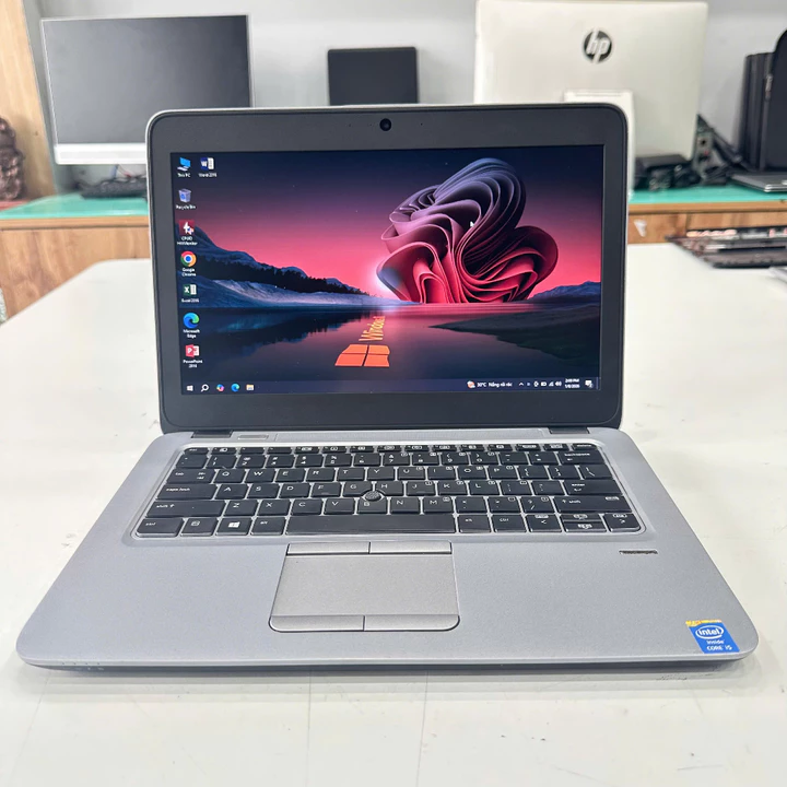 Laptop văn phòng nhỏ gọn - HP EliteBook 820 G4 Core i5-7200u