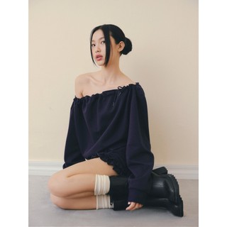 Set OLV áo trễ vai và chân váy cạp trễ dày dặn năng động Navy Knit Off Shoulder Set phù hợp đi chơi