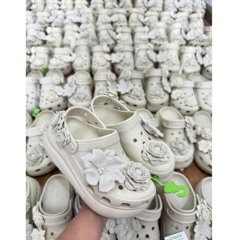 Set 8 Charm Hoa Hồng Bouquet Crush Clog Jibbitz Sticker Vip Gắn Dép Sục Chất Liệu Cao Su Siêu Đẹp