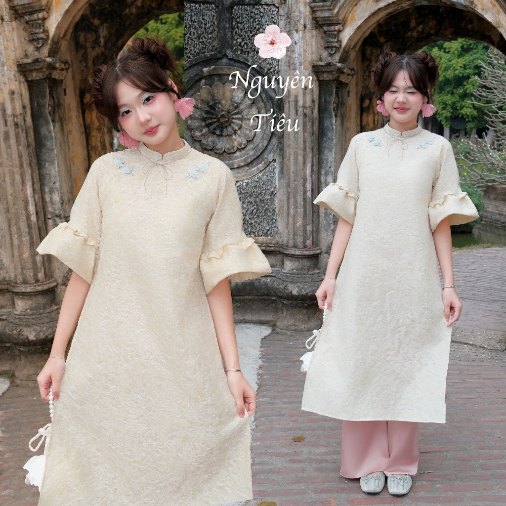 BLEUBIRD Áo dài gấm ép ren họa tiết hoa NguyênTiêu