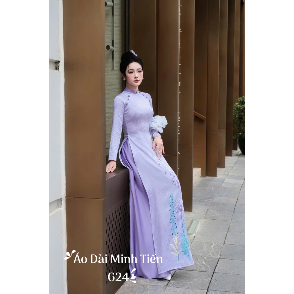 Áo Dài Chất Liệu Gấm Hoa Cao Cấp Hàng Thêu Và May Thủ Công Tỉ Mỉ - Mã G24