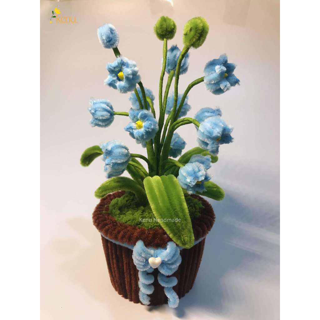 Hoa linh lan mini bằng kẽm nhung dùng để decor phòng học, bàn làm việc và làm quà tặng