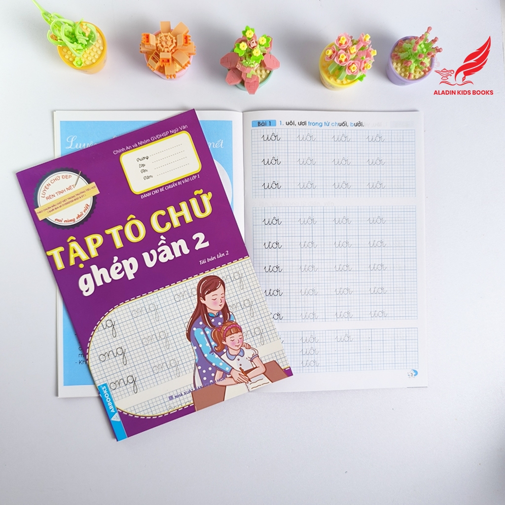 Sách- Bộ 2 Quyển Tập Tô Chữ Ghép Vần 1 & 2 – Dành Cho Bé Chuẩn Bị Vào Lớp 1 (NXB Thanh Hóa)