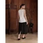 Áo Sơ Mi Kiểu Không Tay Form Suông Có Nhấn Eo Nhẹ - EAG01057 (Sleeveless side-slit blouse)