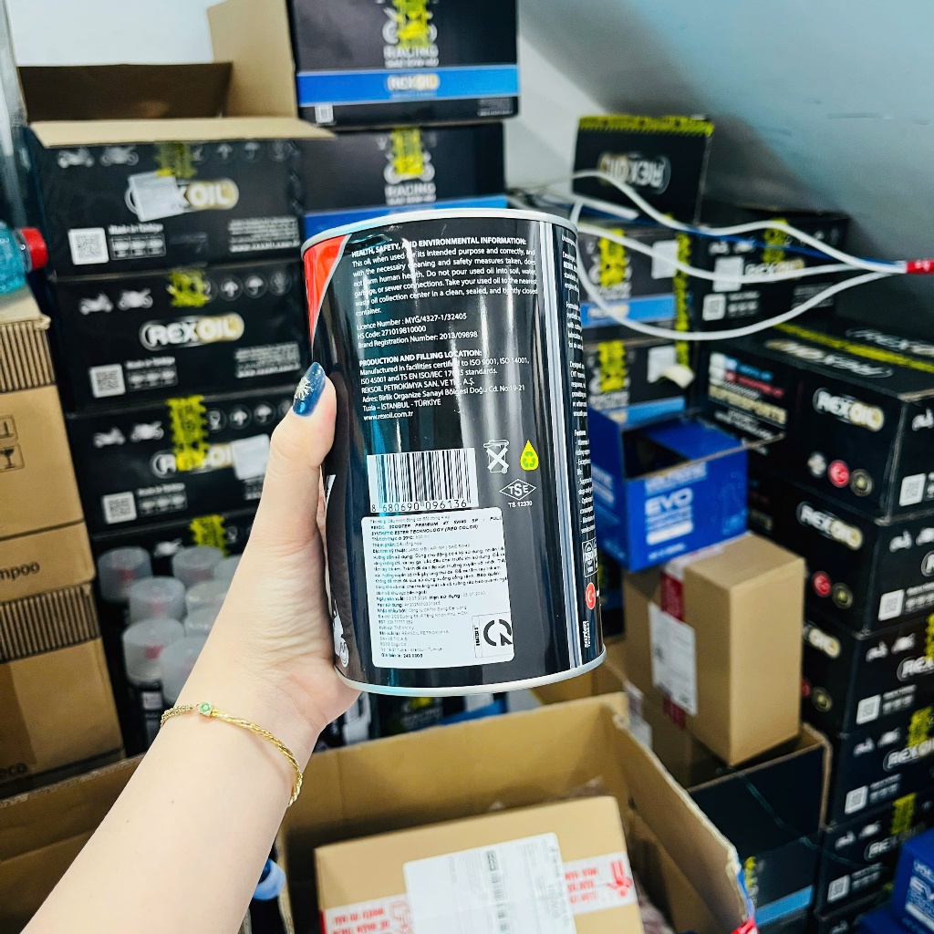 Mua 1 Tặng 1 - Mua 1 Chai Nhớt Xe Ga Rexoil Scooter Tặng Kèm 1 Chai Rexoil Scooter Cùng Loại