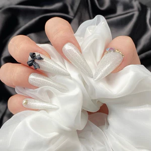 Nailbox Mã [ 0021 ] Nailbox Thiết Thủ Công , Chụp Kỉ Yếu , Nail Cô Dâu
