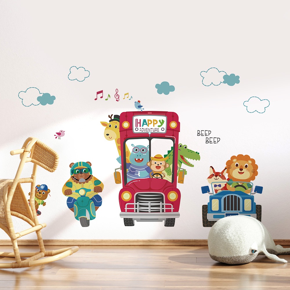 Decal Dán Tường Xe Bus Các Con Thú Hoạt Hình Có Keo Sẵn 125x80cm - Trang Trí Phòng Ngủ Bé