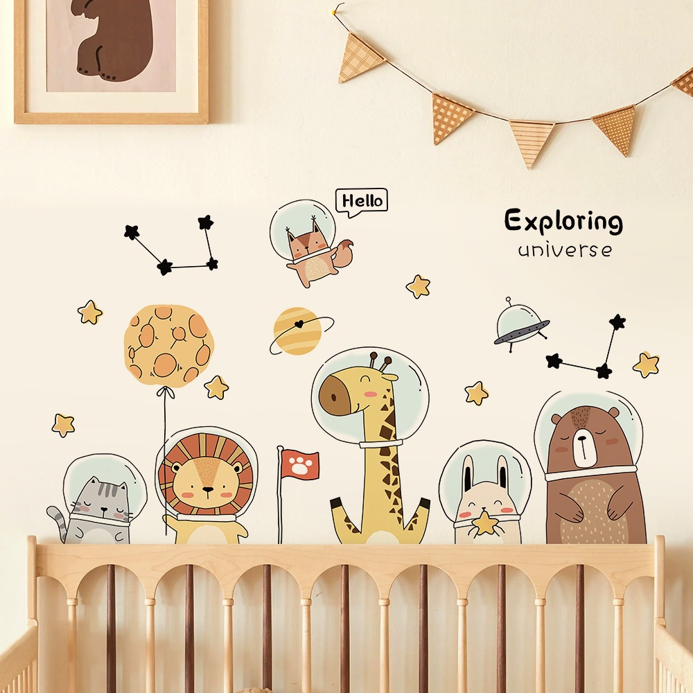 Decal Dán Tường Động Vật Phi Hành Gia Có Keo Sẵn 117x68cm - Trang Trí Phòng Trẻ Em