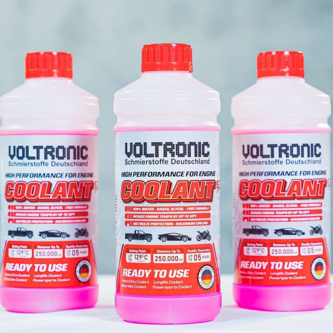 Nước Làm Mát VOLTRONIC G11 Và Voltronic G12+ Tặng Kèm 1 Phễu