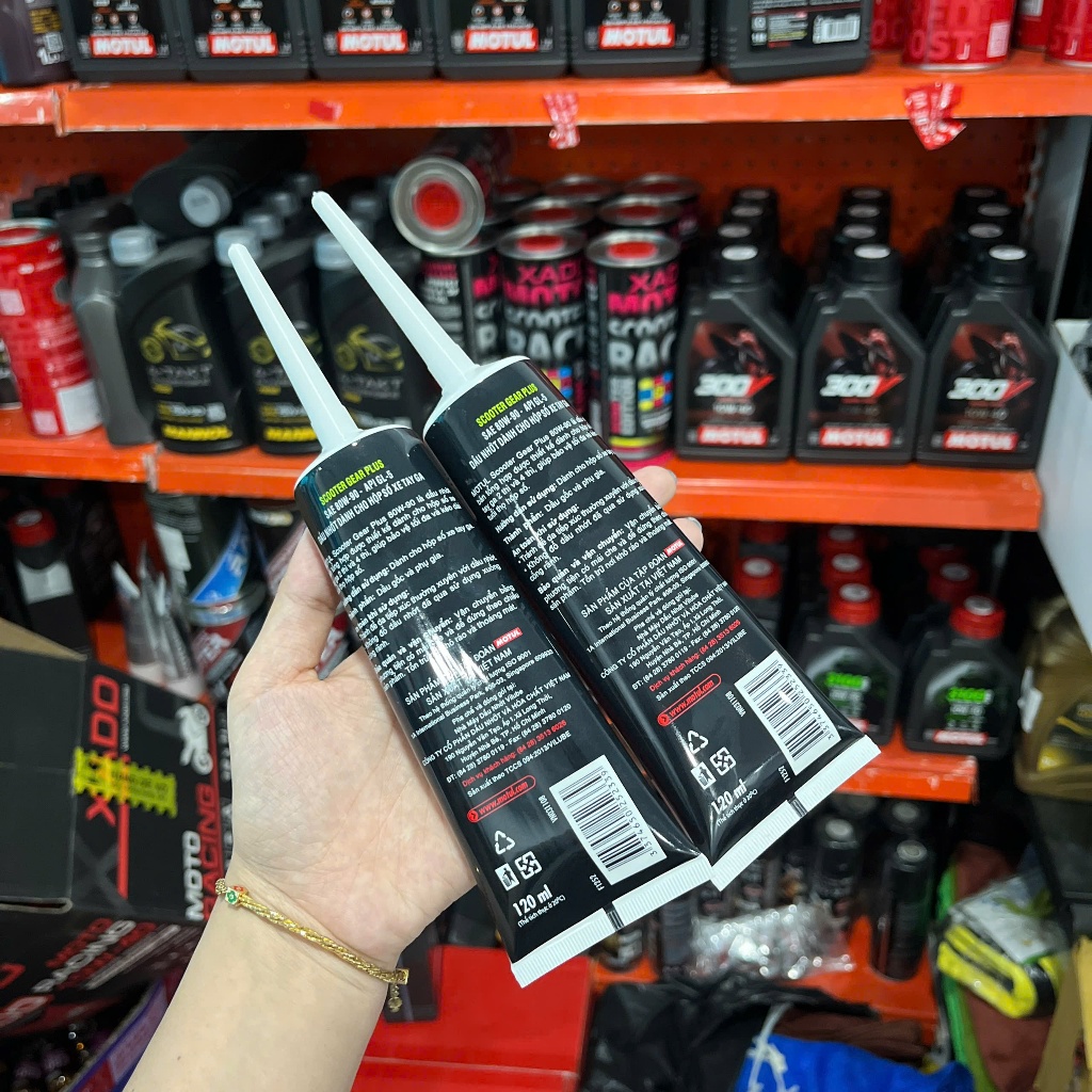 Nhớt Hộp Số Xe Ga Cao Cấp Motul Scooter Gear Plus SAE 80W90 120ML