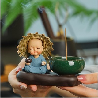 Trang Trí Bàn Chú Hiền Mũ Rơm - Đế Cắm Nhang Trầm Tĩnh Tâm