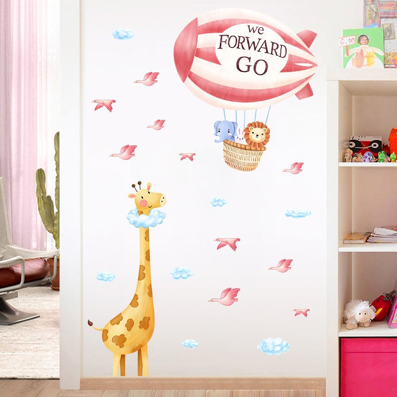 Decal Dán Tường Khinh Khí Cầu Động Vật Dễ Thương Có Keo Sẵn 157x128cm - Trang Trí Góc Học Tập