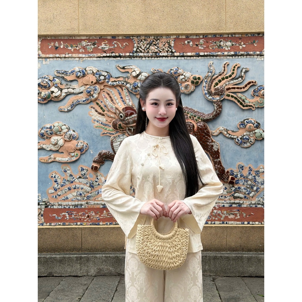 Bộ đồ đi chùa cổ tết đính nơ chuông lụa gấm tằm thọ Pháp phục lễ chùa dài tay phối quần xếp ly gấm mềm mịn-CM