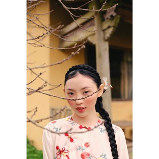 Áo dài OLV họa tiết trái lựu cổ tròn tay dài tinh tế Hân Nghiên phù chơi lễ tết (Không kèm quần)