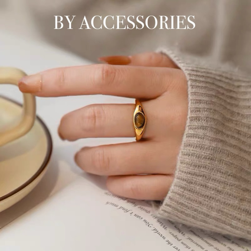 Nhẫn nữ unisex titan khảm đá mắt hổ mạ vàng 18K không gỉ WR2602 BY ACCESSORIES