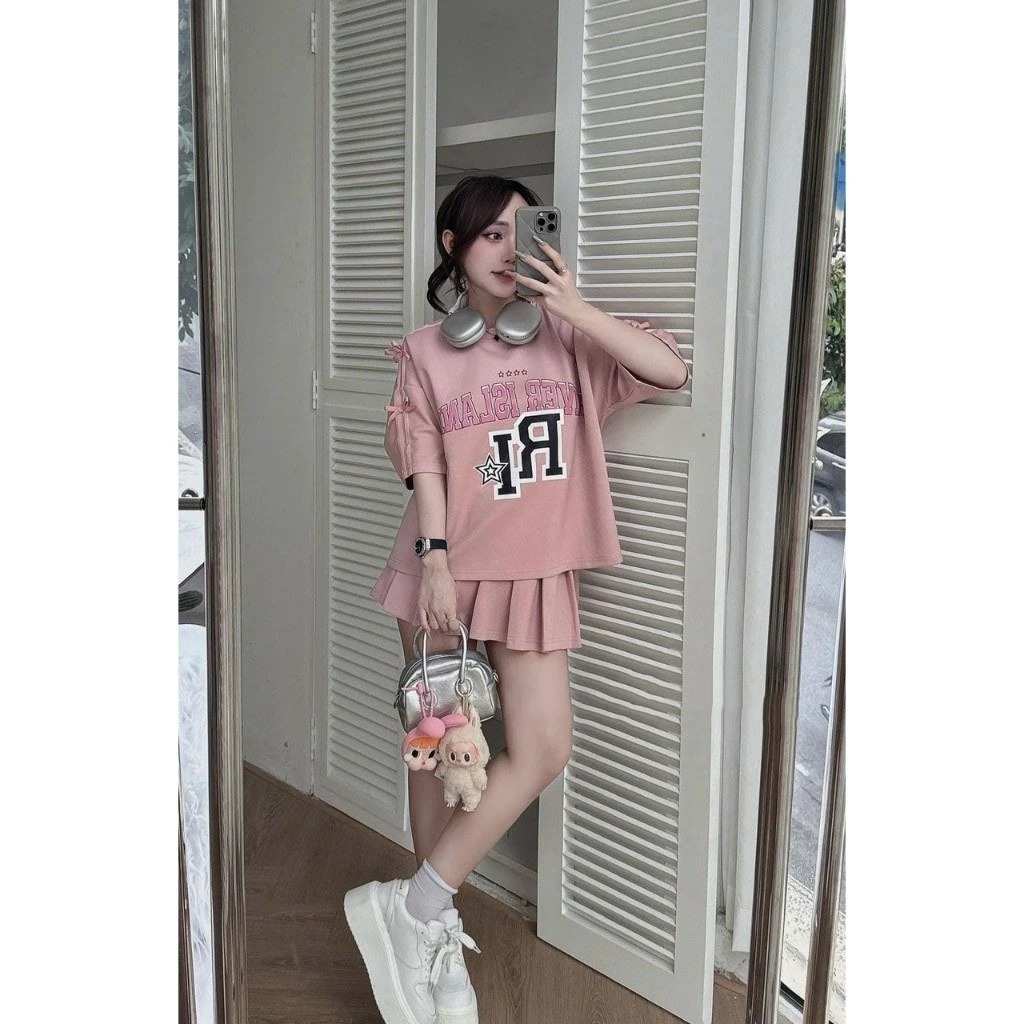 Sét Váy Nữ Basic Dễ Thương In Chữ RI Cổ Tròn Mix Chân Váy Xếp Ly ( Có Quần Bảo Hộ ) Mặc Đi Tiệc ,Đi chơi Xinh Xắn