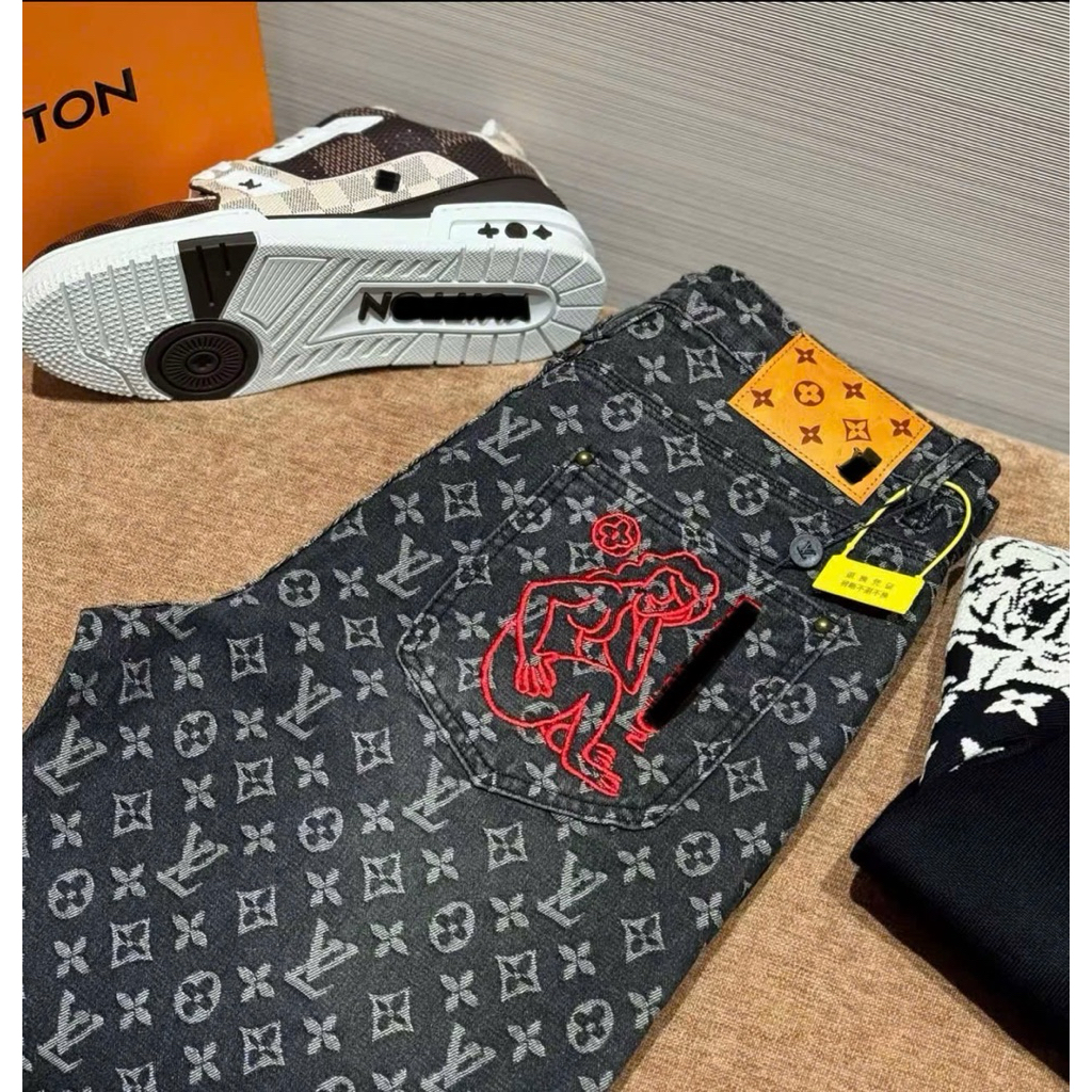 ⚡️[Hight Quality] Quần Jeans \/ Nam Nữ Denim Pants - Điểm Nhấn Was Mài Phối Logo Cao Cấp