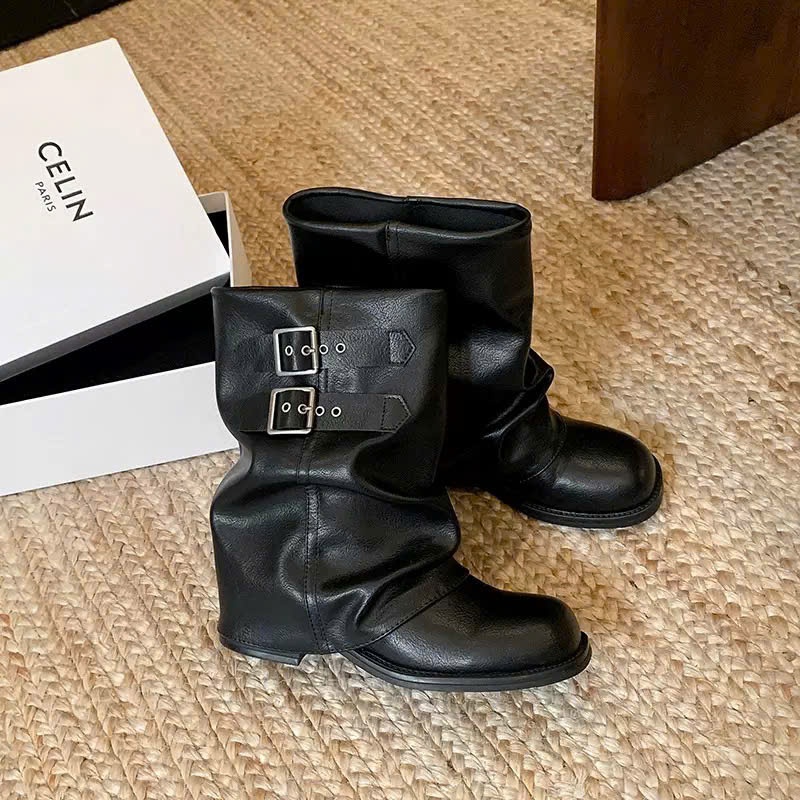 Giày boots nữ, bốt nữ cổ trung đế bằng chống trượt khóa cài cá tính phong cách biker cá tính B031 - NTShoes