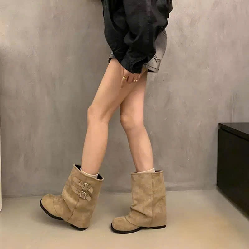Giày boots nữ, bốt nữ cổ trung đế bằng chống trượt khóa cài cá tính phong cách biker cá tính B031 - NTShoes