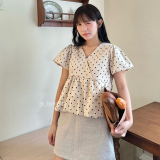 Belly Top | Áo babydoll chấm bi chất linen dày dặn | Bymintt